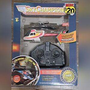 SkyChampion Wireless Indoor Remote Helicopter Blinking Light for Night Flying